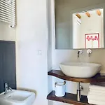 Panorama Cinque 住宿加早餐酒店 萨罗