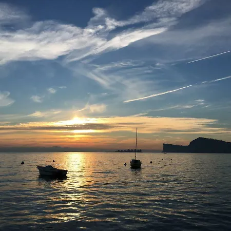 Panorama Cinque Alojamento de Acomodação e Pequeno-almoço 3*