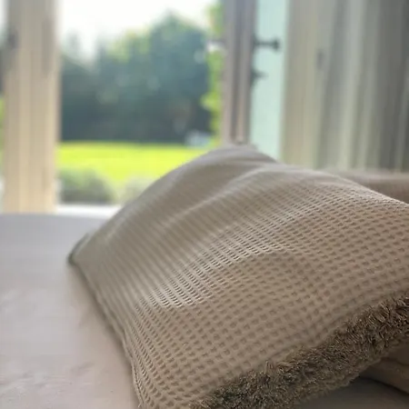 Panorama Cinque Bed and Breakfast Salò